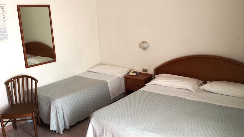 Hotel Eden Sanremo Luaran gambar